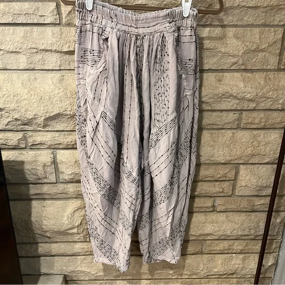 Free People Once Upon Yarn Dye Harem Pants in light pink S Boho Beach Barrel - Picture 3 of 10